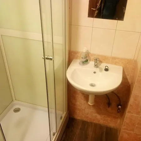 V Zelený Penzion 3*