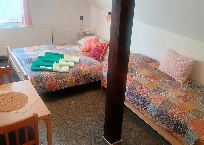 V Zelený 3*